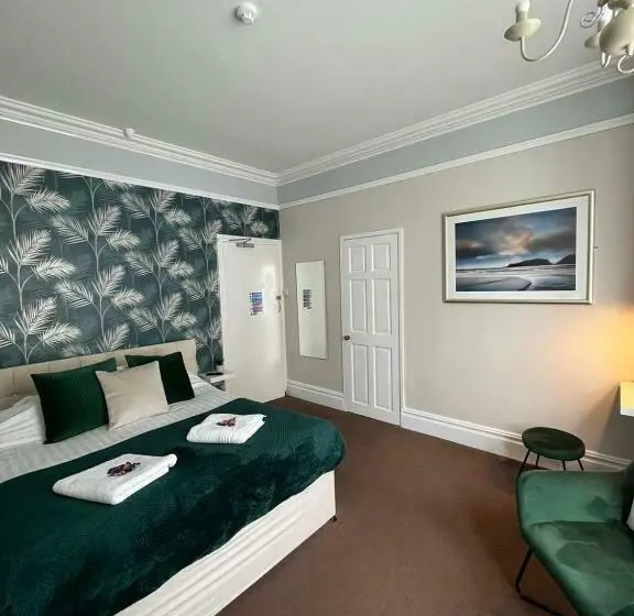 اتاق لوکس با تخت بزرگ, Calm Sea Guesthouse