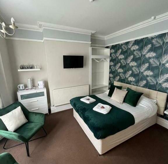 اتاق لوکس با تخت بزرگ, Calm Sea Guesthouse