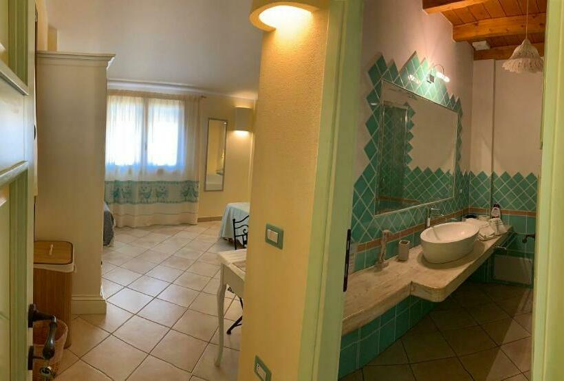 اتاق استاندارد با چشم‌انداز دریاچه, B&b Domo La Laguna