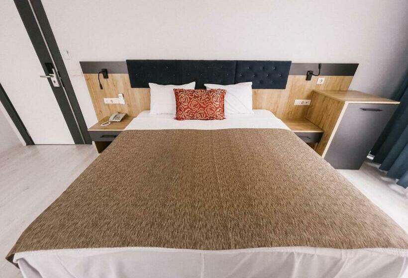 高级大房间, Hann Otel