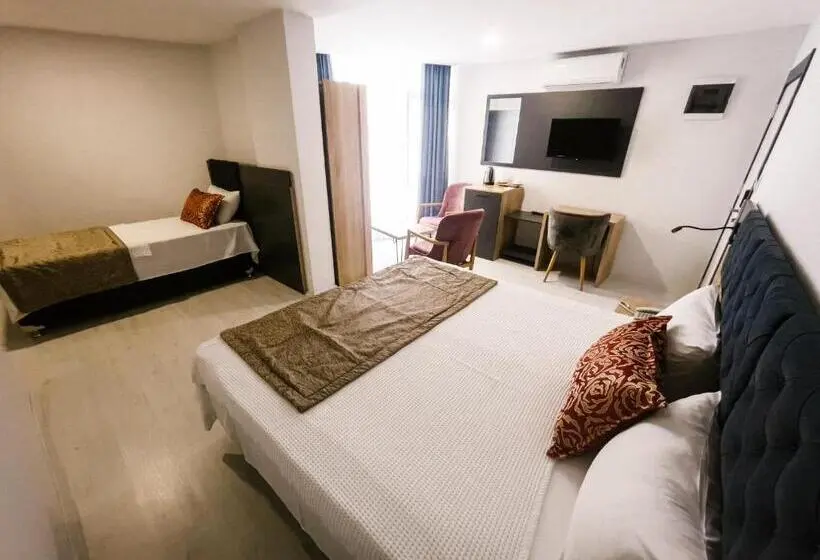 اتاق سوپریور سه تخته, Hann Otel