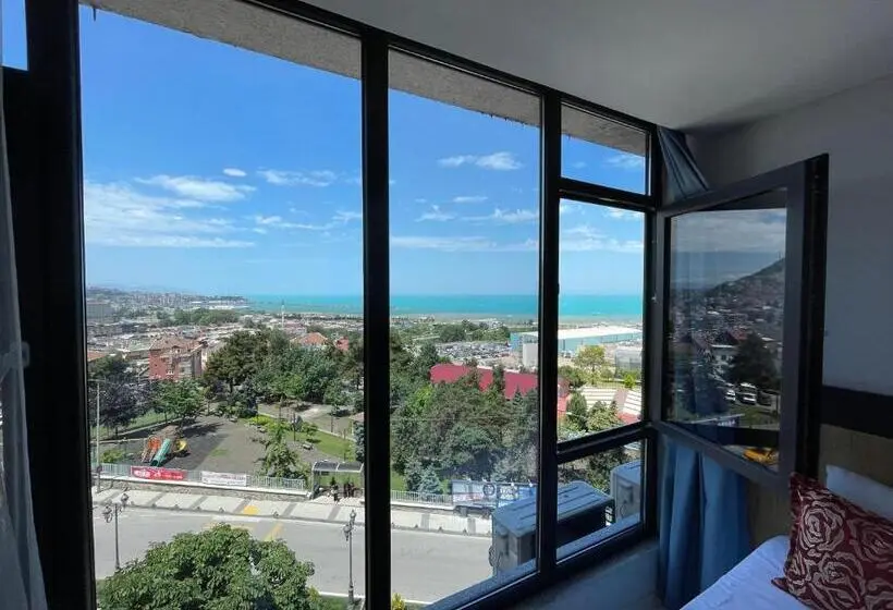 اتاق سه نفره دلوکس با چشم‌انداز دریا, Hann Otel