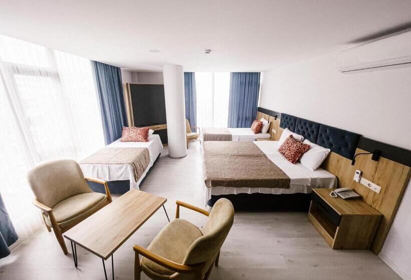 海景豪华三人间, Hann Otel