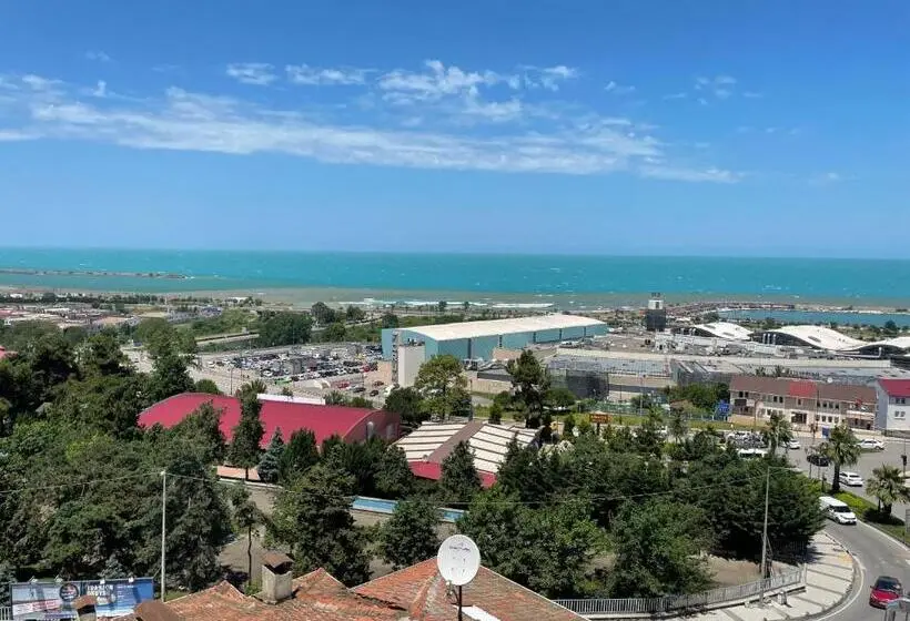 سوییت لوکس, Hann Otel