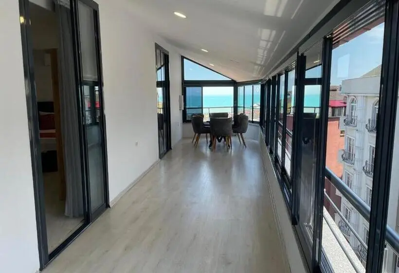 سوییت لوکس, Hann Otel