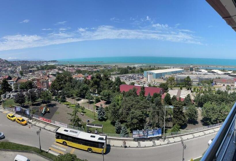 带阳台套房, Hann Otel