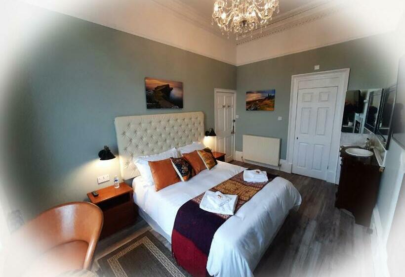 Номер Стандарт Вид на Море, Highlander House B&b