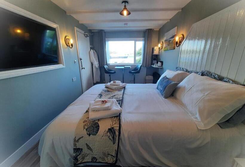 Номер Стандарт Вид на Море, Highlander House B&b