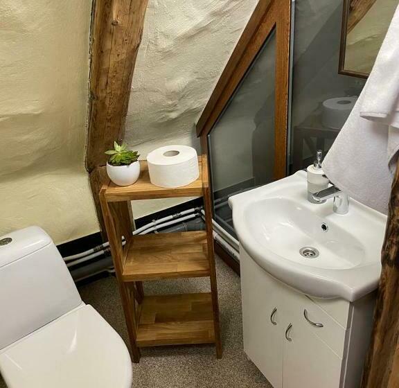 اتاق استاندارد, Kapteinis