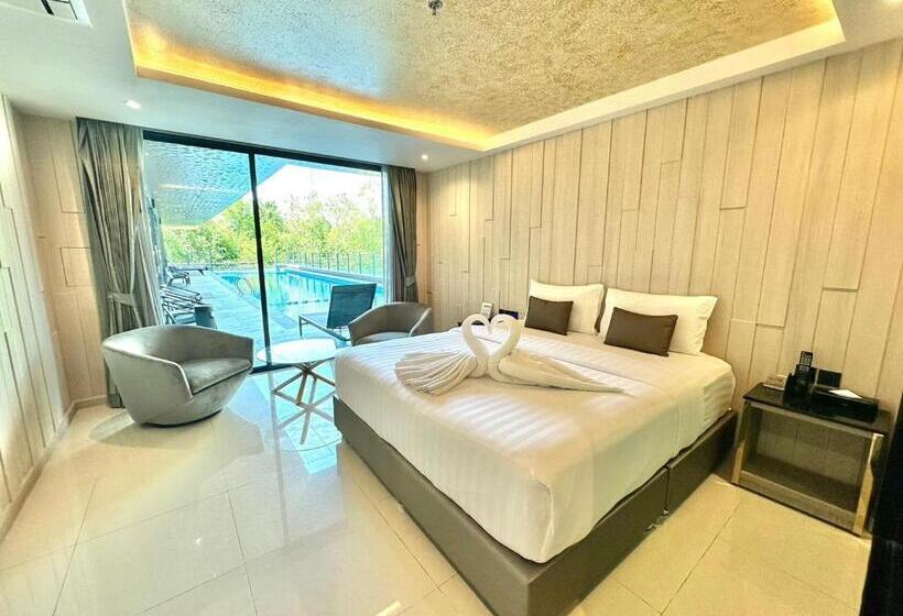 带大床的套房, The Tj Hotel Jomtien