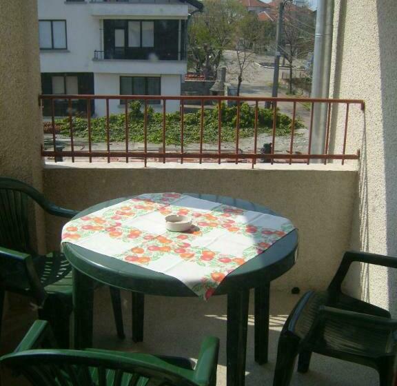 标准间, сотирови, самостоятелни стаи