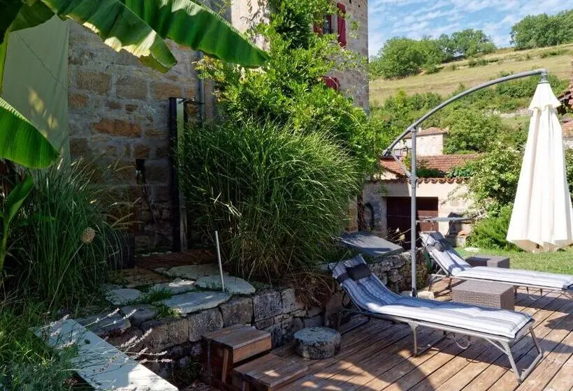 Habitación Estándar Vista Piscina, La Source Du Touron