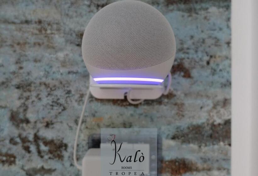 舒适三人间, Kalós