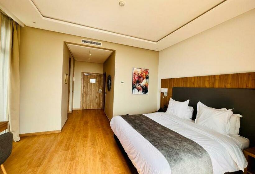 スーペリアシングルルーム, Dominium