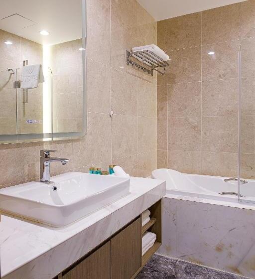 اتاق لوکس, Lds Hotel Belgrade