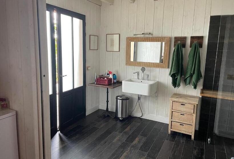 חדר סטנדרט, Chambre D Hôtes Village Petit Piquey