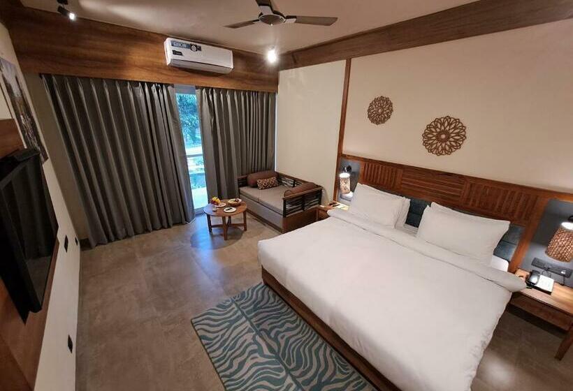 חדר סטנדרט עם מיטת קינג, Voco Jim Corbett, An Ihg