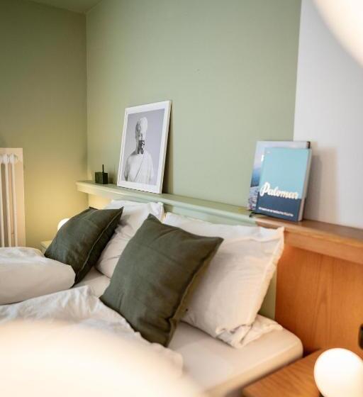 스탠다드 룸, Das Schöne Leben Pop Up