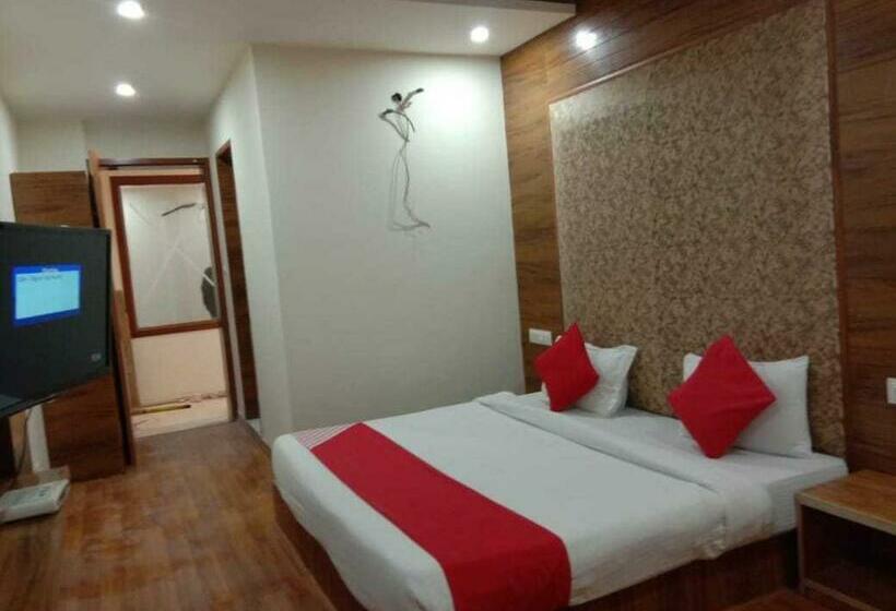 غرفة كلاسيكية ثلاثية, O Black Diamond