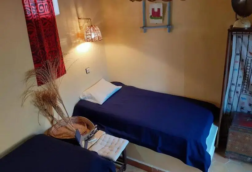 スタンダードトリプルルーム, Chambre D Hôte Yamina