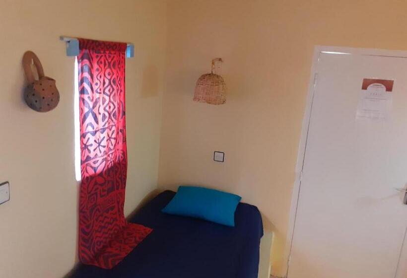 اتاق استاندارد سه نفره, Chambre D Hôte Yamina
