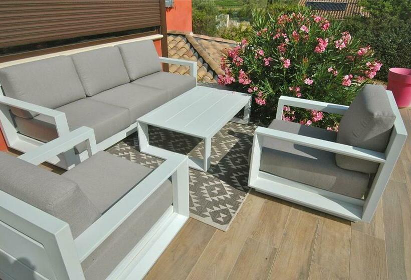 스탠다드 룸, Clos De Beauregard