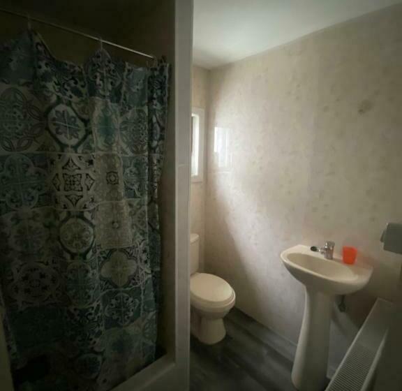 StandaardKamer, World S End Hostal