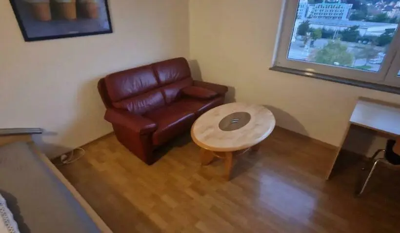 バス共有のスタンダードルーム, Rooms & Apartments Schwäbisch Gmünd
