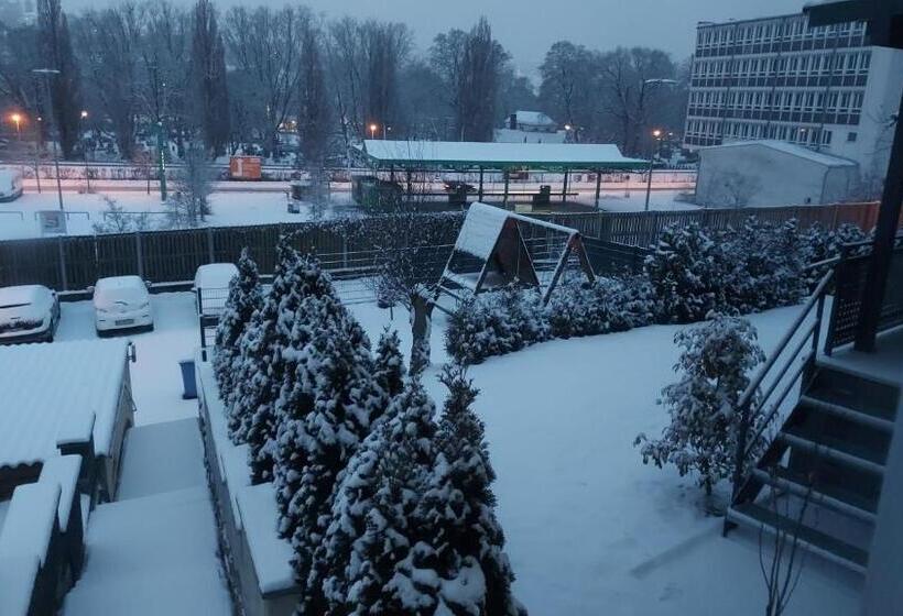 Номер Стандарт Совместная Ванная, Rooms & Apartments Schwäbisch Gmünd