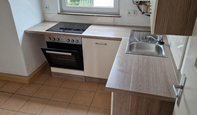 침실 3개 아파트, Rooms & Apartments Schwäbisch Gmünd