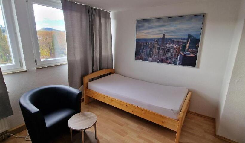 침실 3개 아파트, Rooms & Apartments Schwäbisch Gmünd