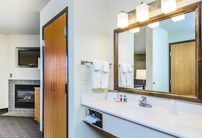 Люкс Премиум, Americinn By Wyndham Belle Fourche
