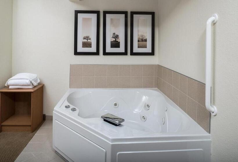 جناح مزود بجاكوزى, Americinn By Wyndham Belle Fourche