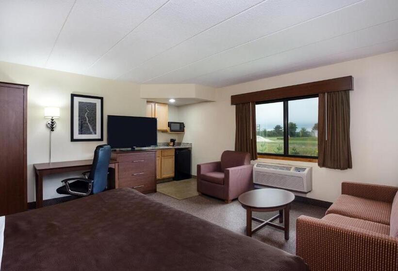 غرفة ديلوكس سرير كينج, Americinn By Wyndham Tomah