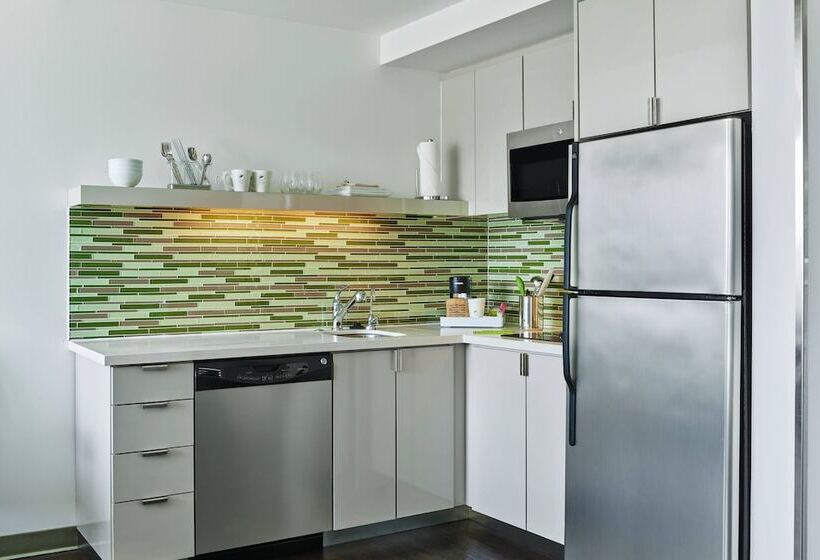 Suite, Element Denver Park Meadows