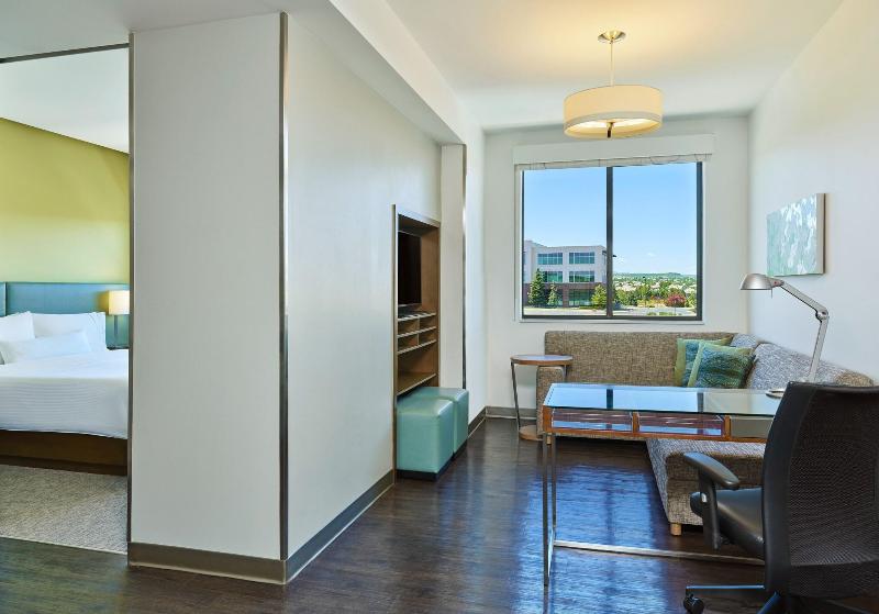 Suite, Element Denver Park Meadows