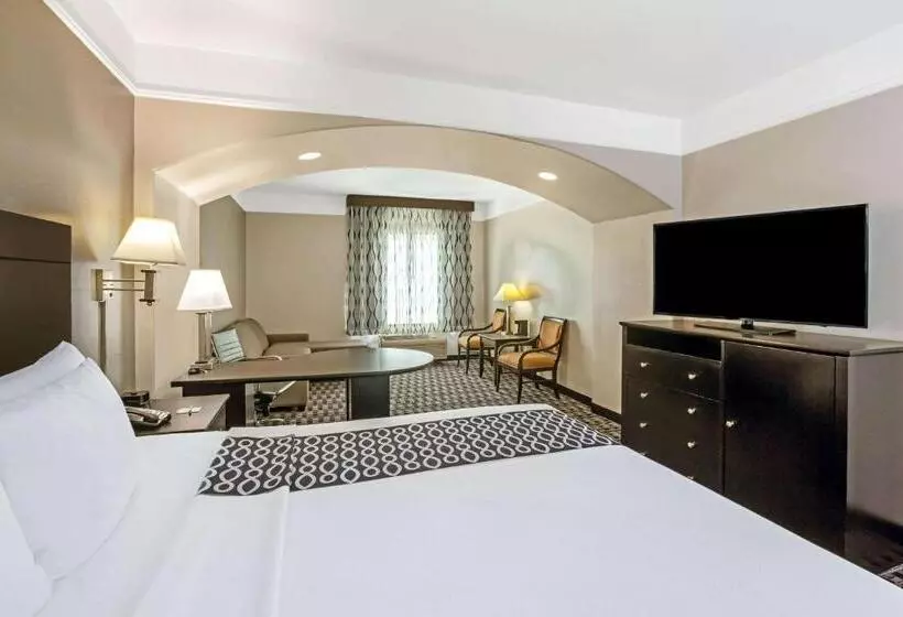 身障者適用スイートルーム, La Quinta By Wyndham Deer Park