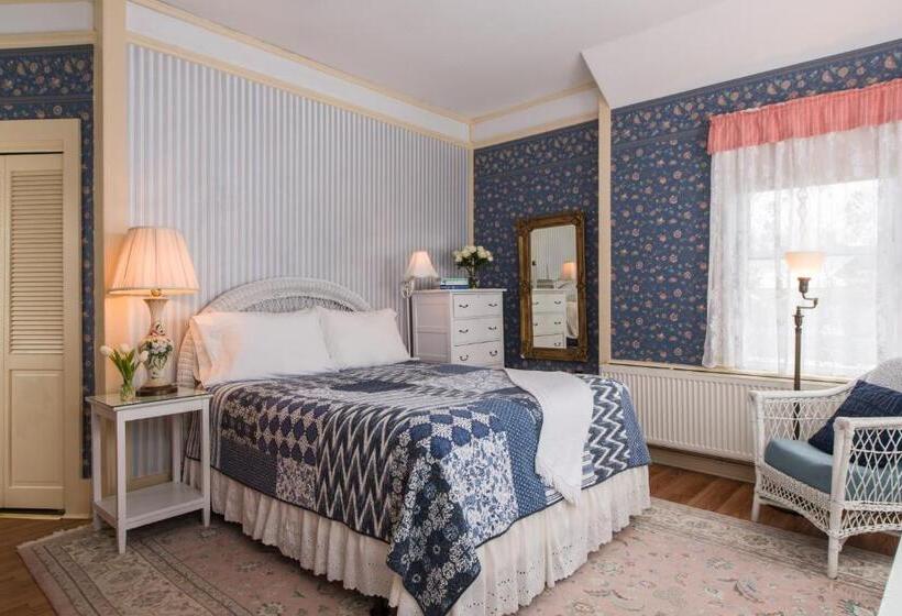 クイーンベッドのデラックスルーム, Mira Monte Inn & Suites