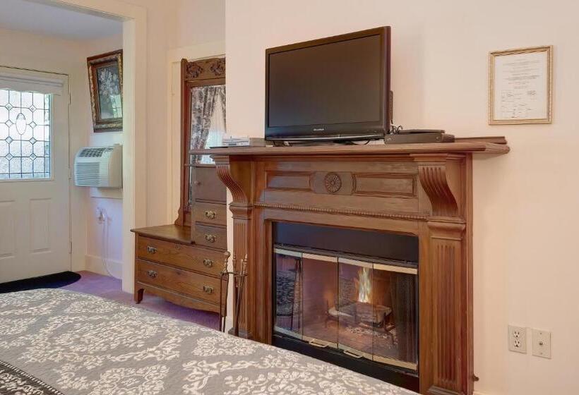 キングサイズベッドのスタンダードルーム, Mira Monte Inn & Suites