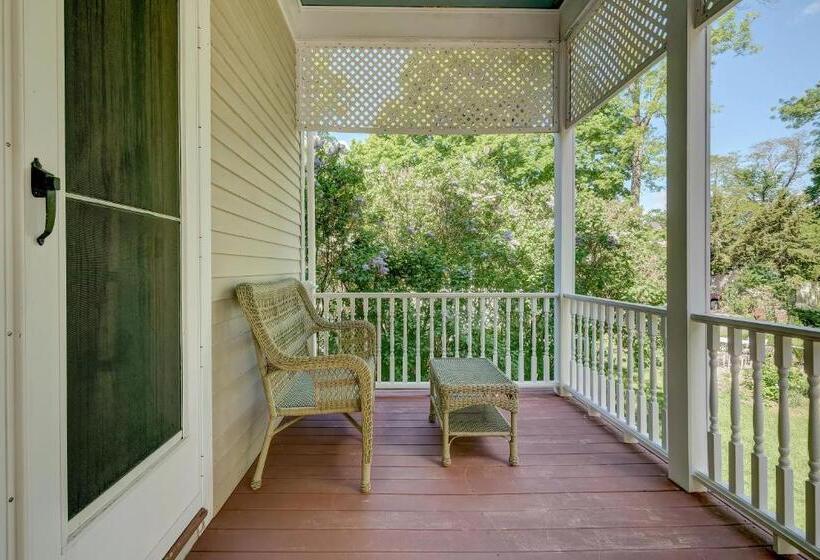 デラックストリプルルーム, Mira Monte Inn & Suites