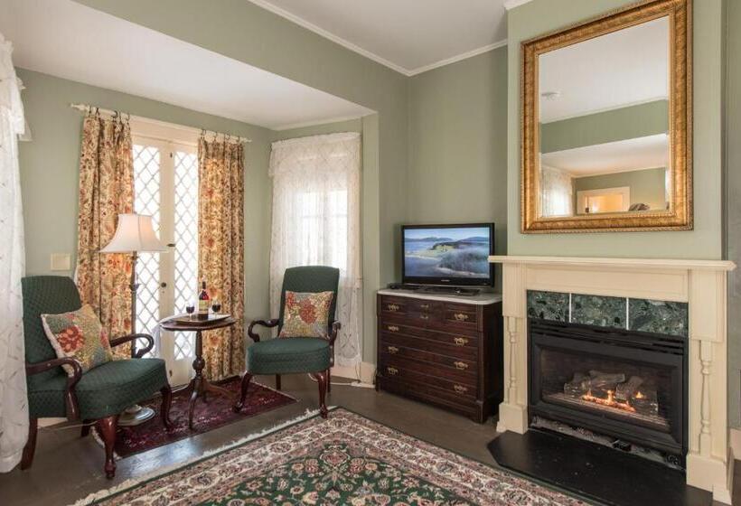 クイーンサイズベッドのスタンダードルーム, Mira Monte Inn & Suites