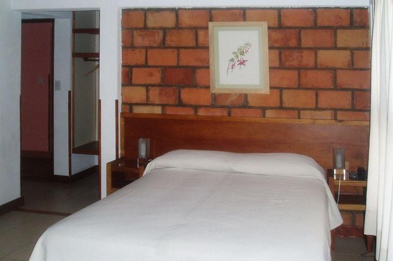 StandaardKamer, Mirando Al Sur