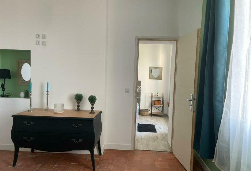 スタンダード4人部屋, Mas De La Forge Noguier