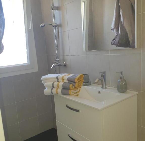 スタンダード4人部屋, Mas De La Forge Noguier