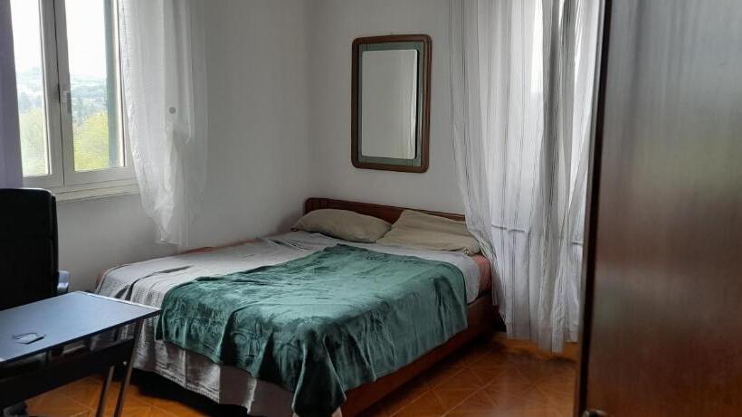 اتاق استاندارد با چشمانداز کوهستان, Monstera Room Vicino Al Centro