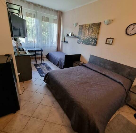 חדר קומפורט לשלושה, Alloggio Liberty