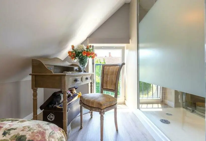 ファミリールーム, Le Clos Des Roses Chambres Et Tables D Hôtes