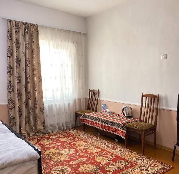 اتاق لوکس, Unoyan Guest House