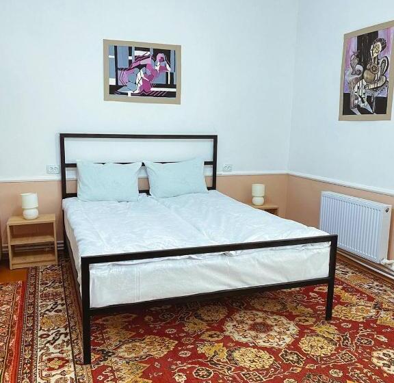 اتاق لوکس, Unoyan Guest House