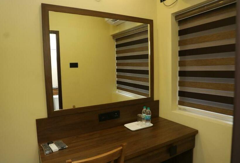 اتاق استاندارد, Kans One Madipakkam